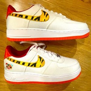 NIKE Air Force One “Chinese New Year” womens size 7.5 cotton body